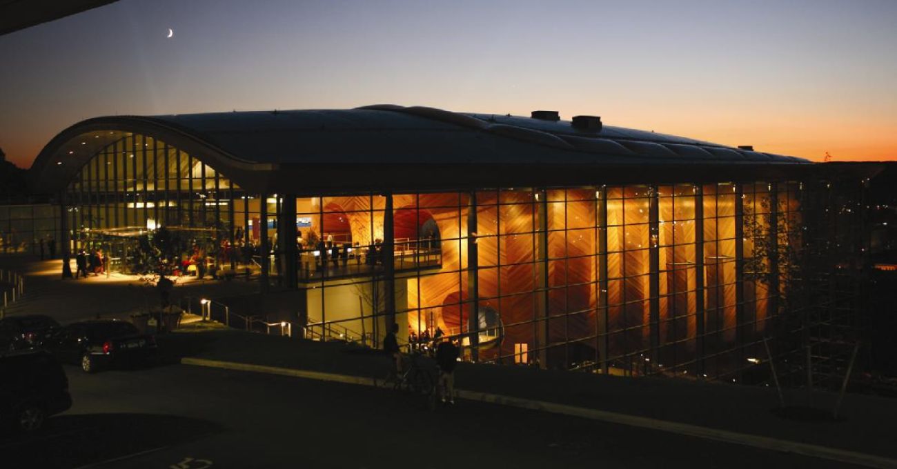 rpi empac hull at night